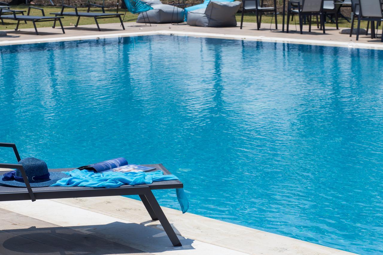 Mythic Summer Otel